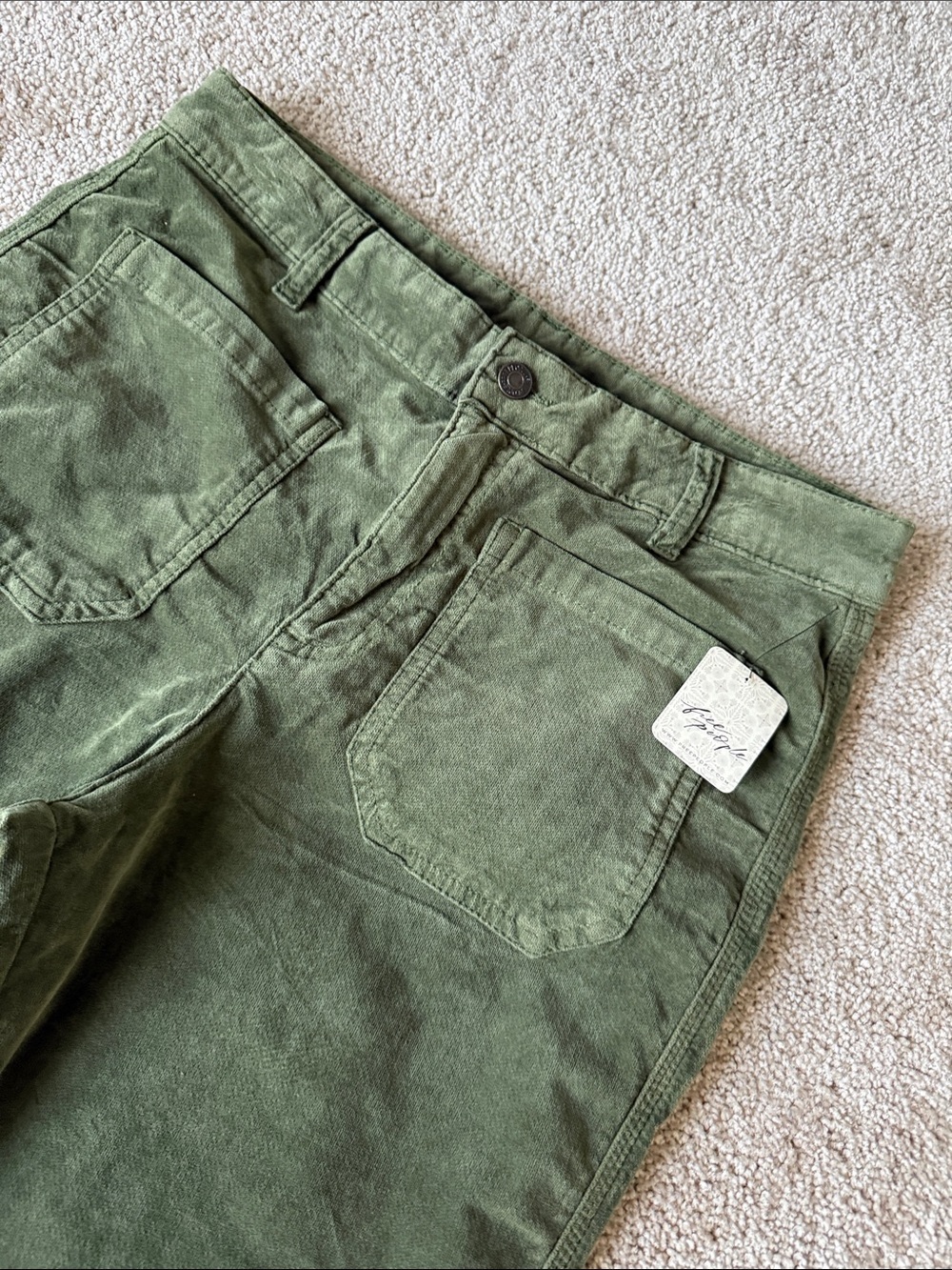 NWT Free People High Time Velvet Kick Flare Pants Olive Green - Picture 6 of 12
